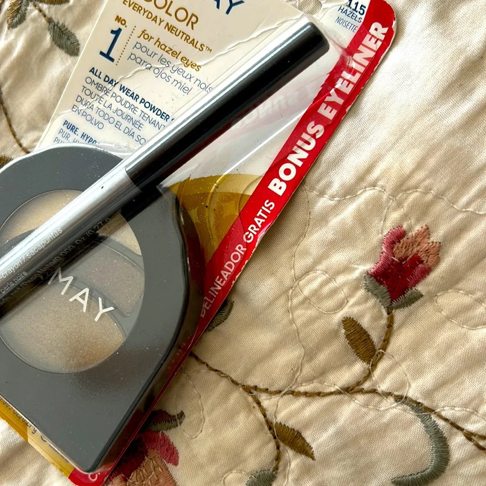 NWT⭐️LOT of 5 ALMAY EYESHADOWS (1 is a BONUS PKG w/Eyeliner).